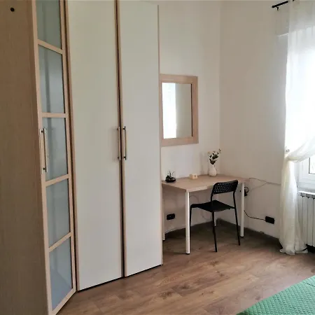 Mountain View Holidays In La Spezia Apartment *