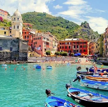 Mountain View Holidays In La Spezia Apartment *
