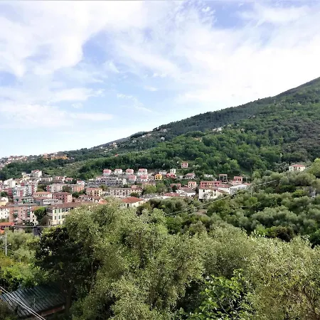 Mountain View Holidays In La Spezia Apartment