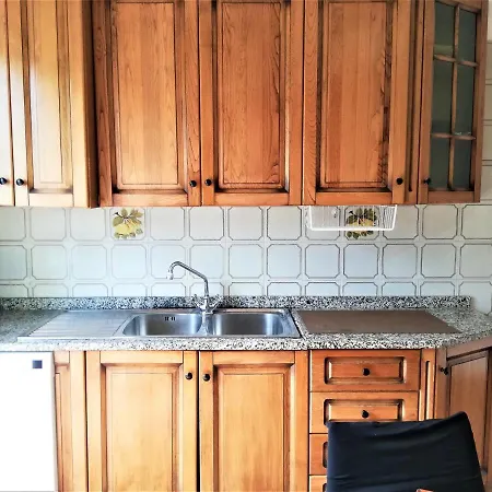 Mountain View Holidays In La Spezia Apartment