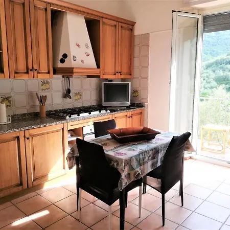 Mountain View Holidays In La Spezia * La Spezia